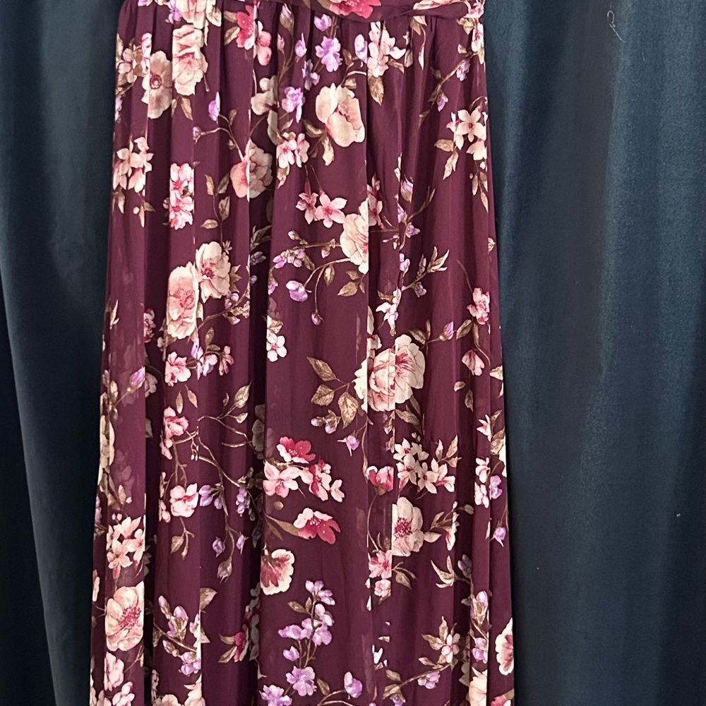 Lulu's Plum Floral Maxi Dress with Blush Accents - Picture 4 of 6